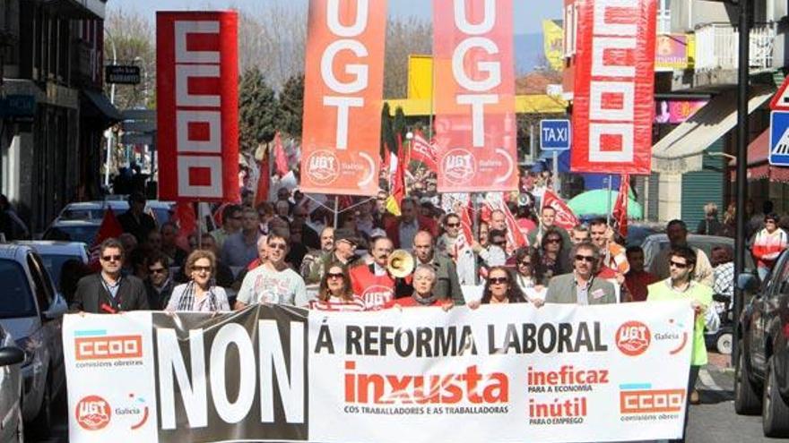 U.G.T y CC.OO llaman a la unidad sindical en Vilagarcía