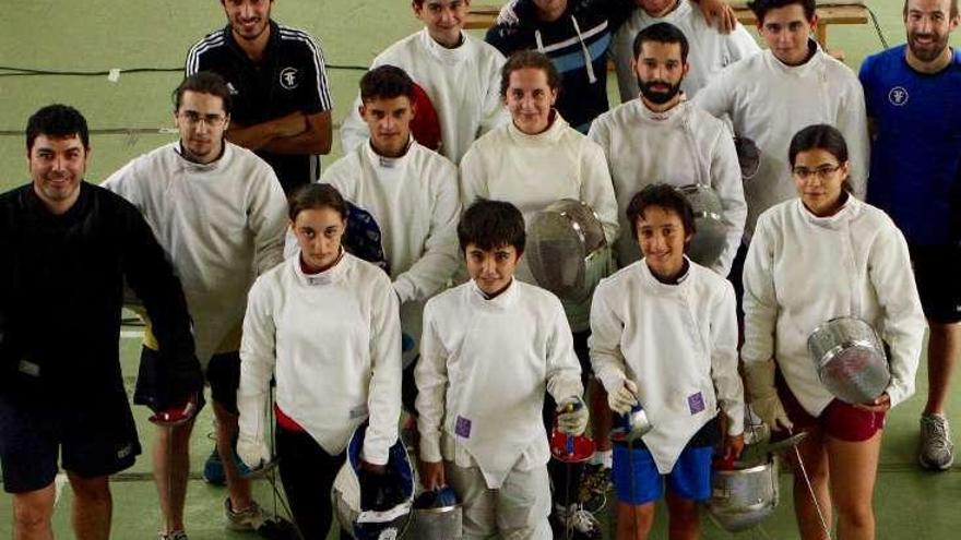 La selección gallega de sablistas en Pontevedra. // FDV