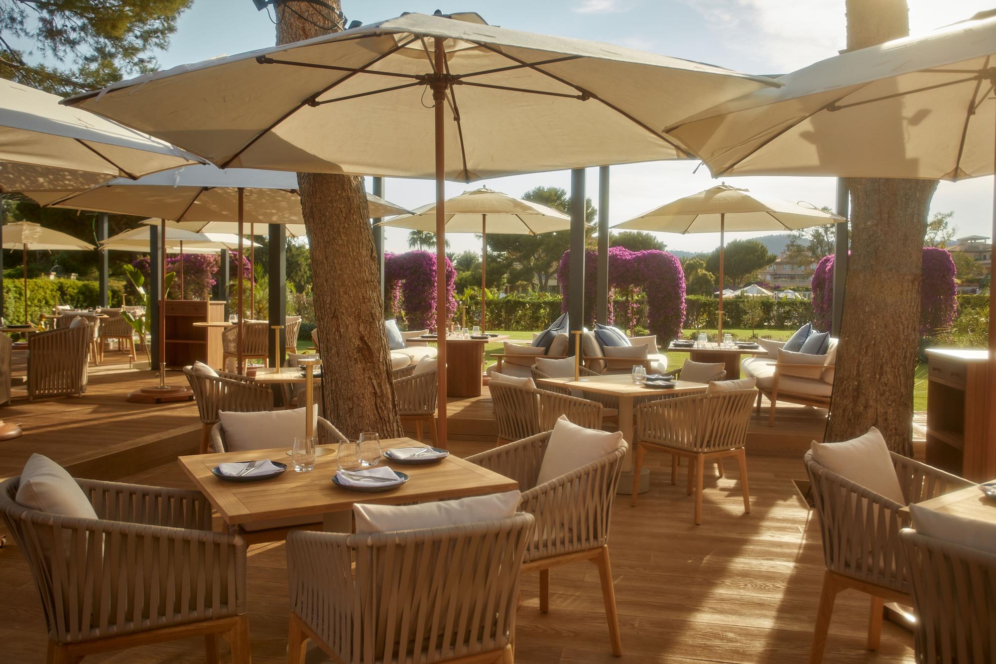 St. Regis Mardavall Mallorca Resort inaugura Mar Sea Club, la experiencia gastronómica más mediterránea del verano