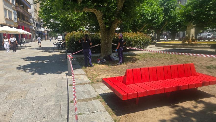 El Obradoiro de Emprego pinta Vilagarcía de rojo