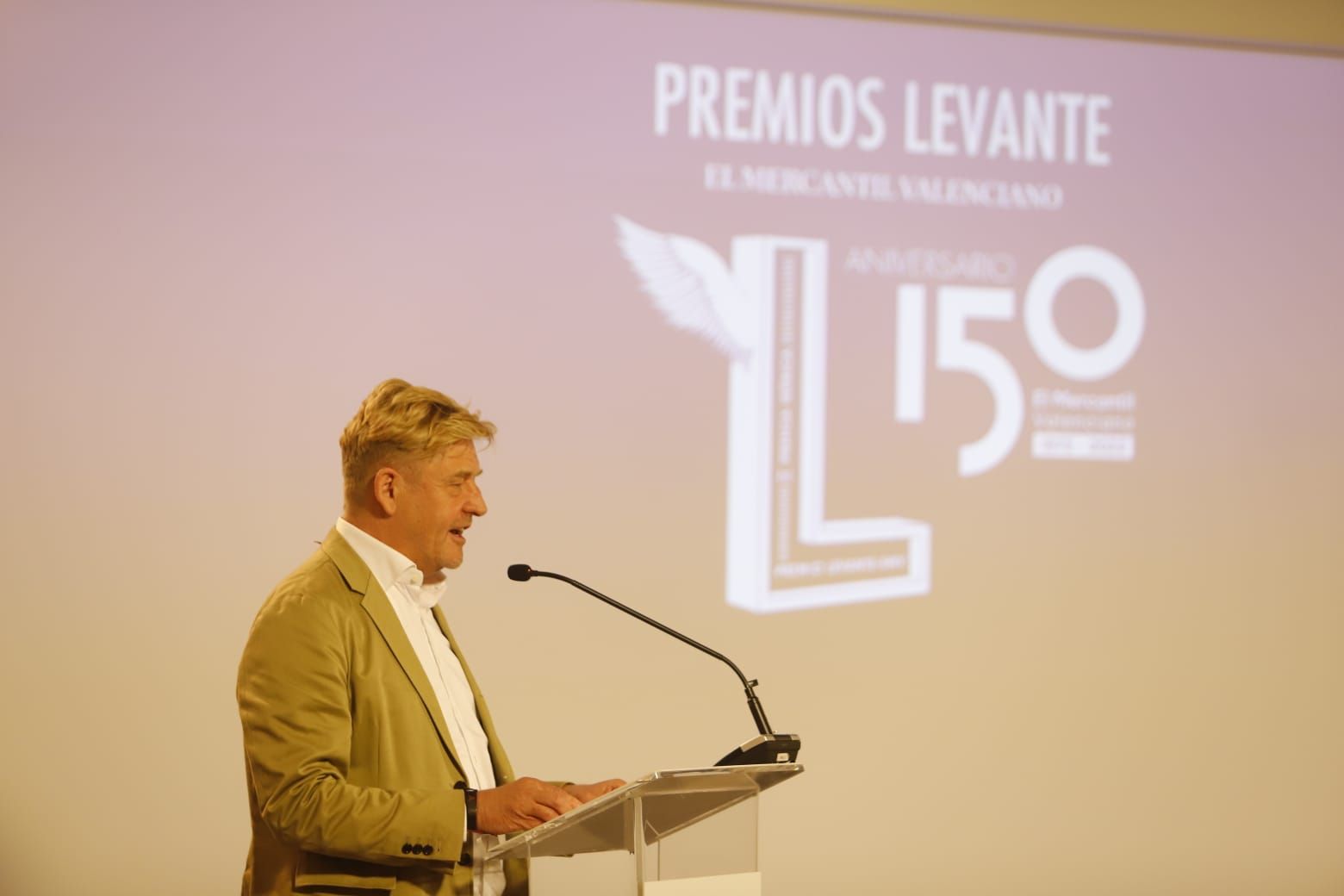 Acto de entrega del premio Levante-EMV a Future: Fast Forward