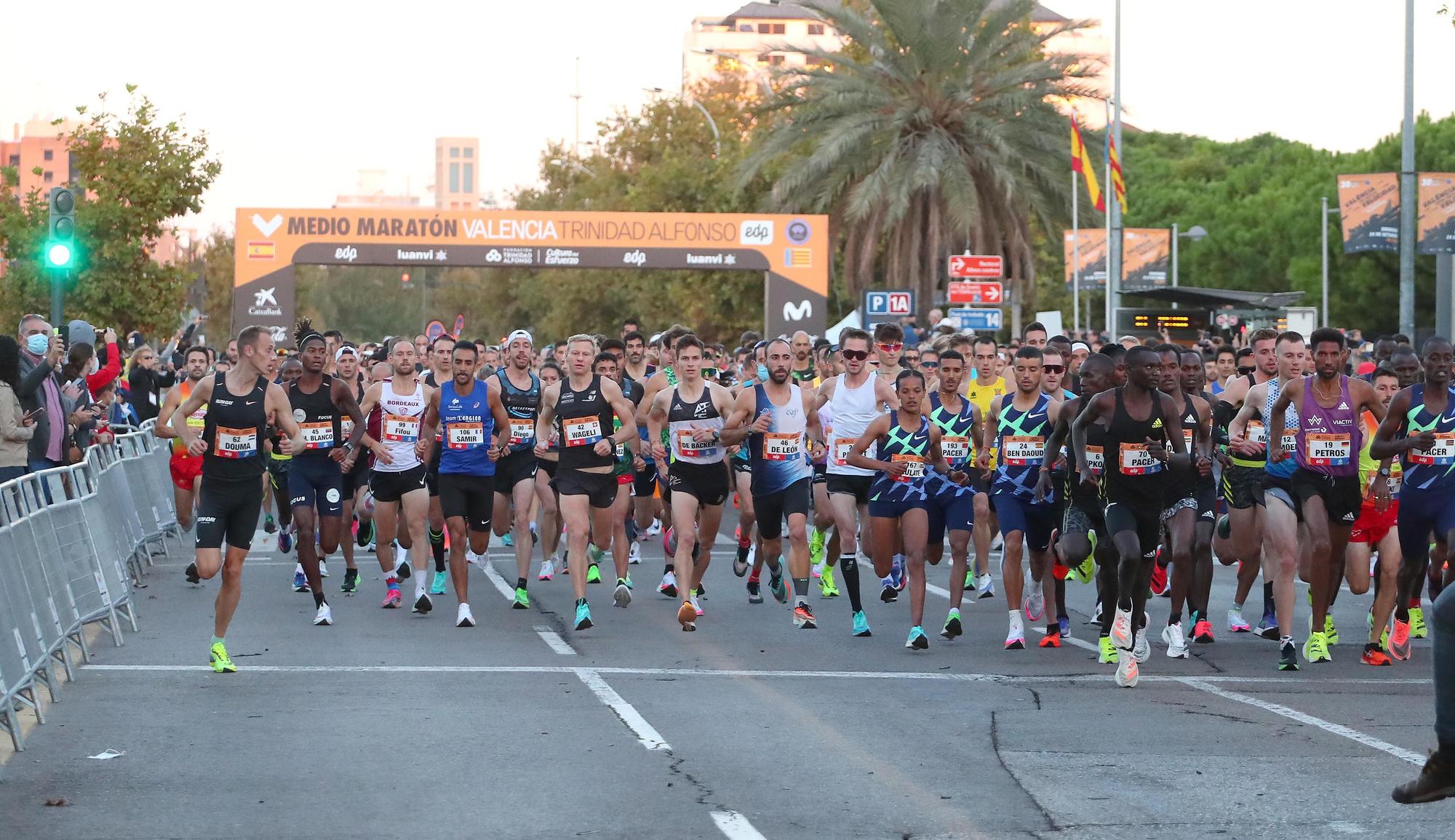 Busca tu foto en la Media Maratón de València