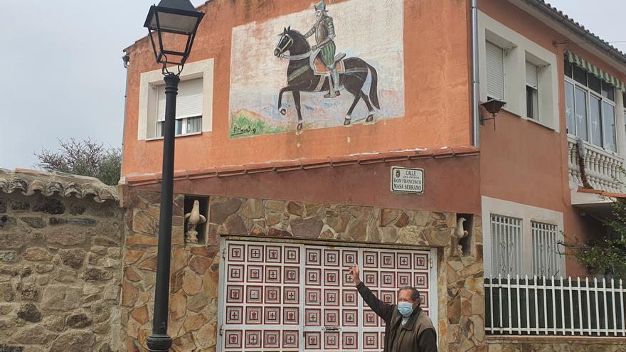 El héroe de 91 años que pinta, conduce y cuida su huerto