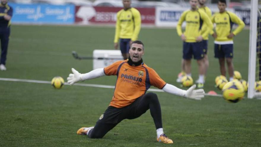 Asenjo: &quot;Volver a Europa es un reto para mí&quot;