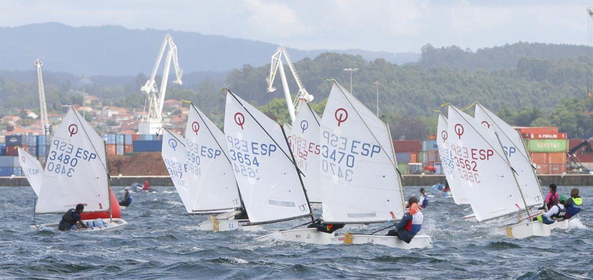 Vilagarcía acoge las tres primeras mangas de una competición señera | FDV