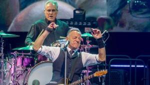 Springsteen se la juga amb la seva gira anti Trump