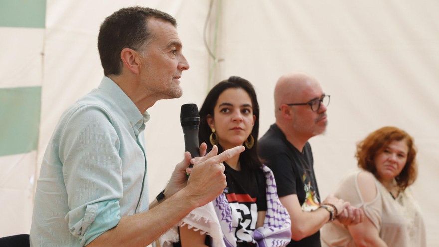 El PCA pasa &quot;a la ofensiva&quot; por la disputa ideológica