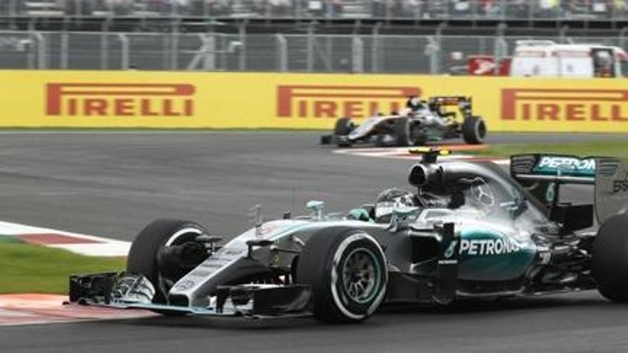 Rosberg guanya el Gran Premi de Mèxic per davant de Hamilton