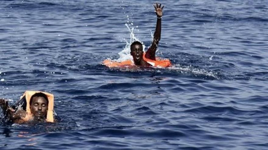 Proactiva Open Arms lanza una campaña para difundir las voces de los rescatados en el mar