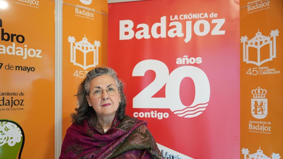 Mila Ortega, autora de 'Salvarnos los dos'