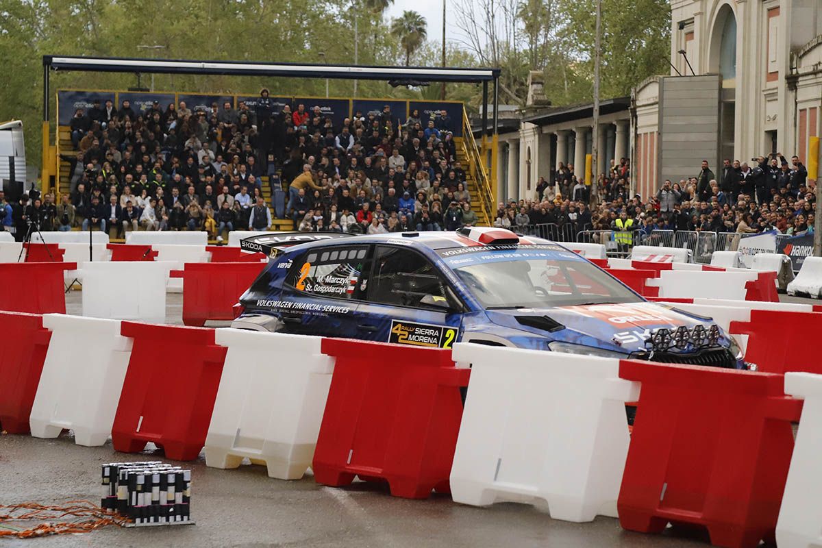 El arranque de la competición en el Rally Sierra Morena en imágenes