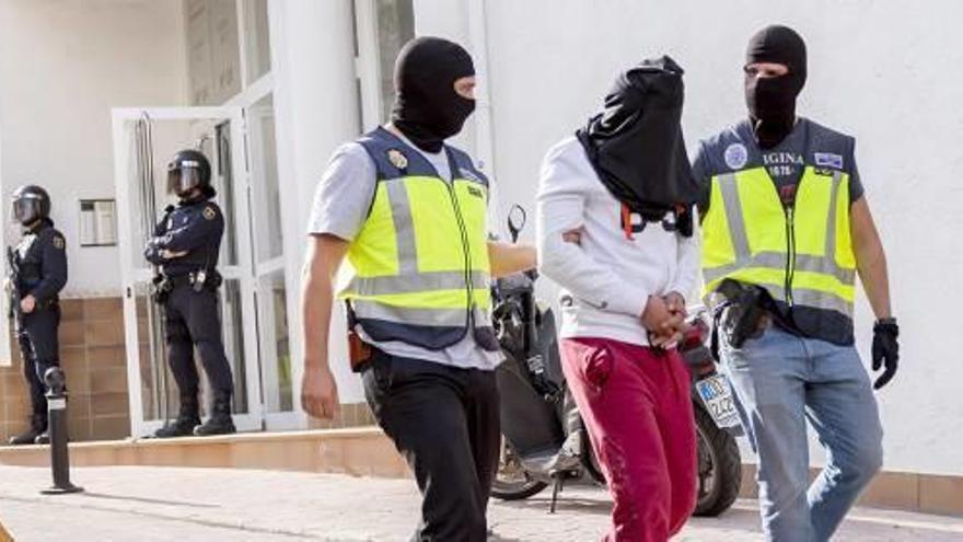 Un detenido en Altea tras desarticular dos células yihadistas en España y Marruecos