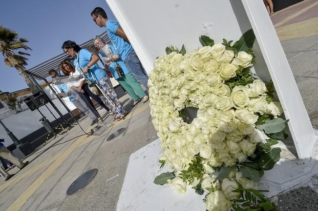 HOMENAJE VICTIMAS ACCIDENTE AVION AEROPUERTO ...