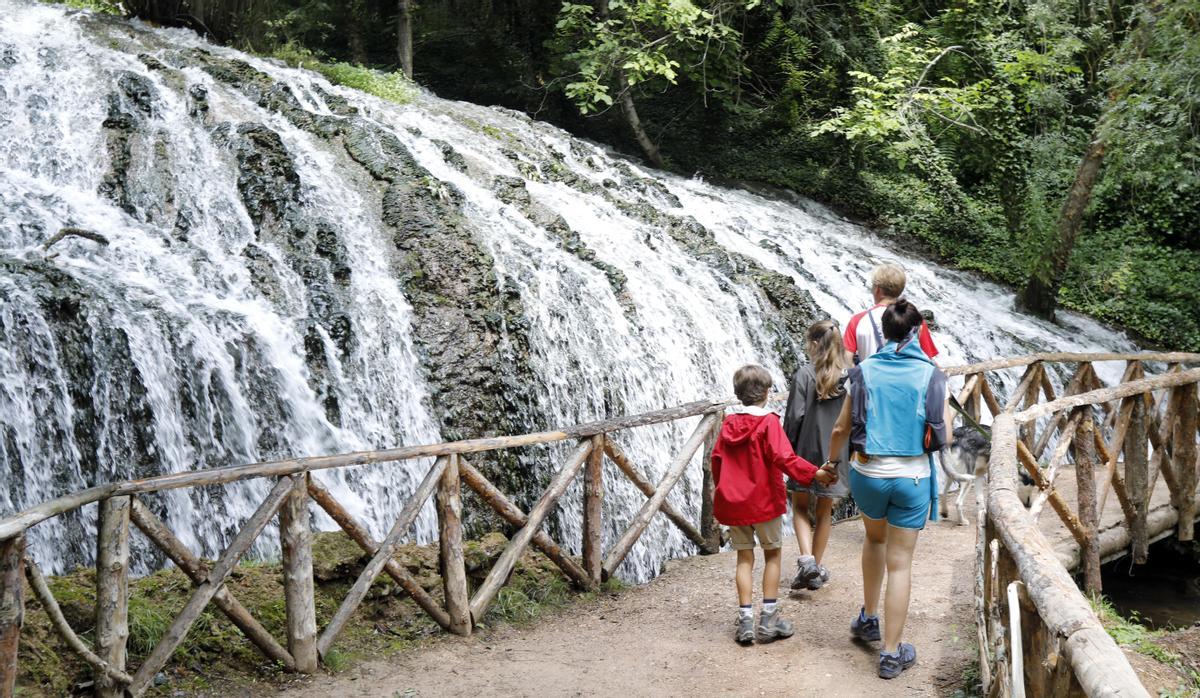 El Monasterio de Piedra ha recibido 65.000 visitantes durante este verano.