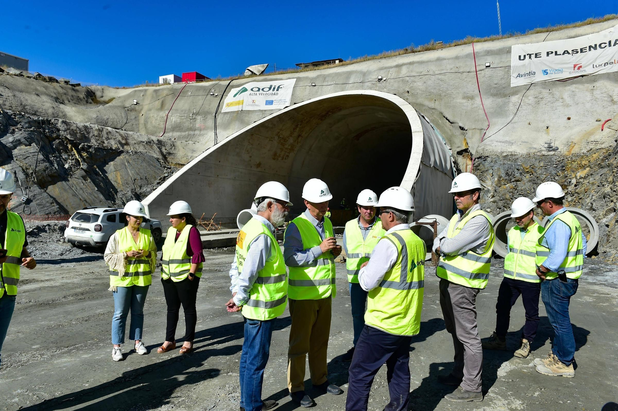 FOTOGALERÍA | El impresionante túnel de 1.500 metros que traerá el AVE a Cácers
