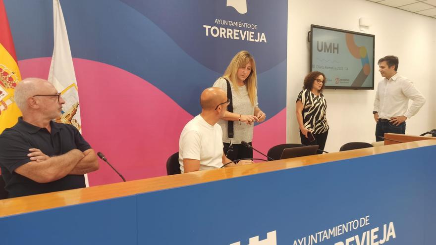 La UMH garantiza tres semanas de visitas al Museo de Historia Natural de Torrevieja