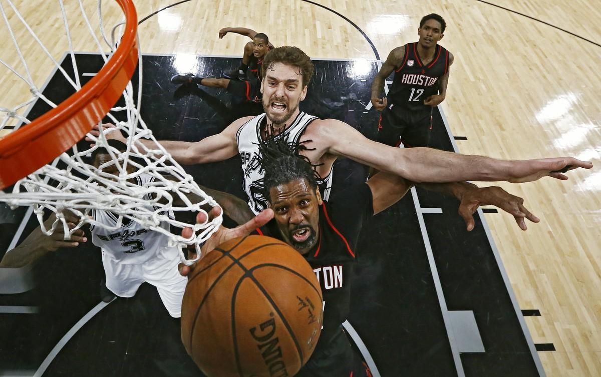 Gasol comença amb mal peu davant els Rockets