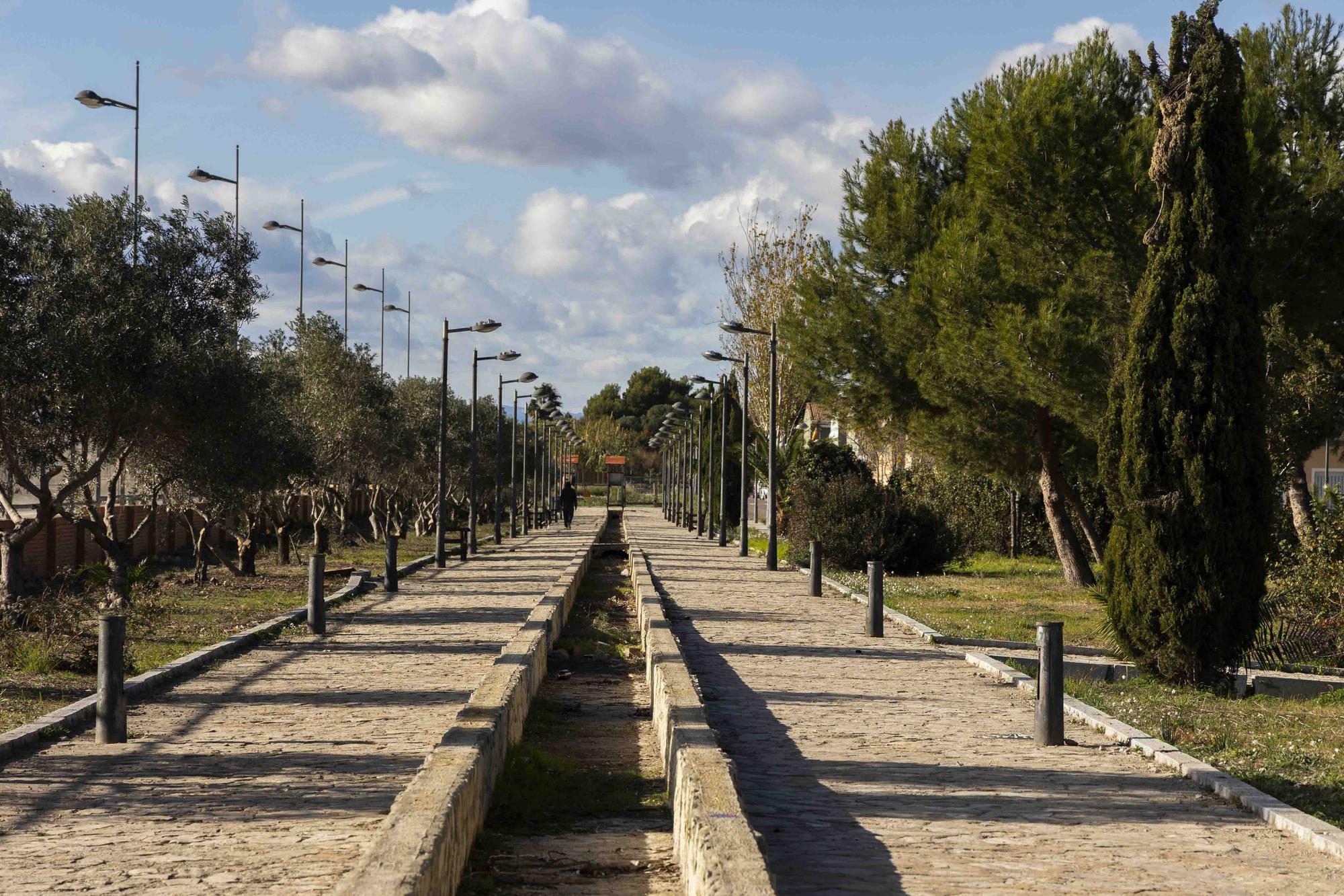 El abandono toma este parque en Nazaret