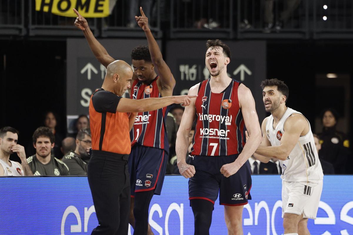 Final de la Copa del Rey: Real Madrid-Baskonia.
