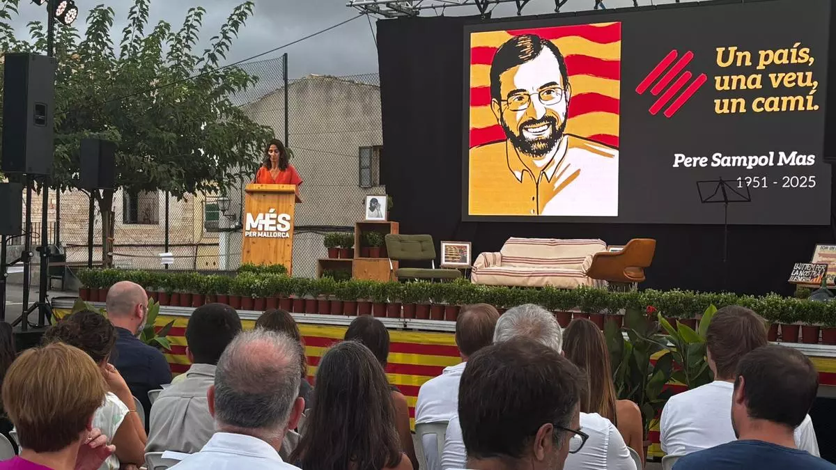 Homenaje a Pere Sampol en Montuïri: "Hacen falta más políticos como él para afrontar la masificación"