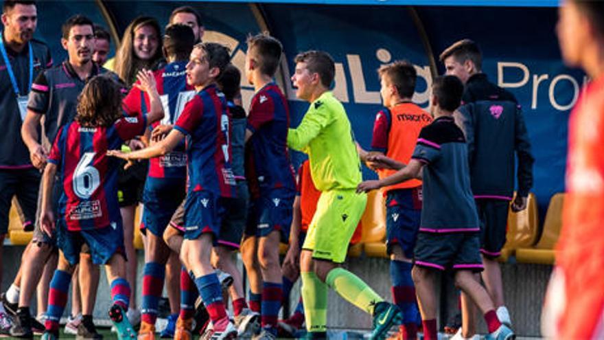 Paliza del Levante UD al Real Madrid en LaLiga Promises