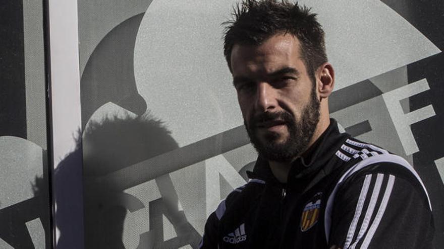 Negredo se siente identificado con el Valencia y muy feliz por la decisión que tomó de regresar a la Liga.