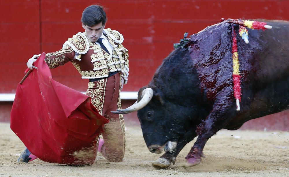 Segunda jornada de la Feria de Fallas