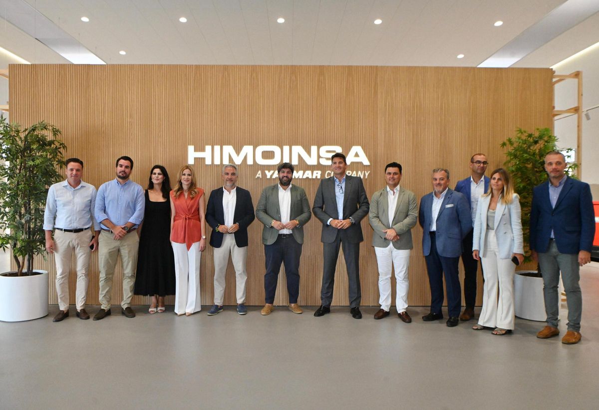 Dirigentes del PP, con Fernando López Miras y Elías Bendodo a la cabeza, visitaron la empresa Himoinsa con sede en San Javier.