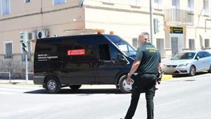 Un guàrdia civil mata la dona i el fill i se suïcida a Alacant