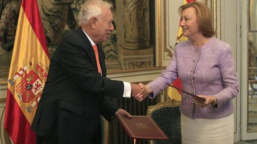 Aragón firma la integración de su oficina en Bruselas en la sede de Asuntos Exteriores