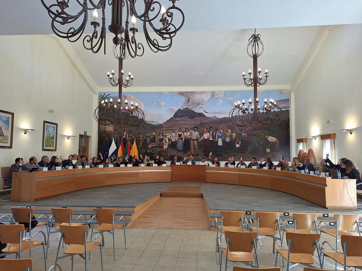 Imagen del pleno de la Corporación de Santa Lucía celebrado este jueves.