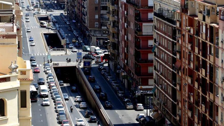 &#039;Parkings&#039; más caros y menos semáforos en la ciudad