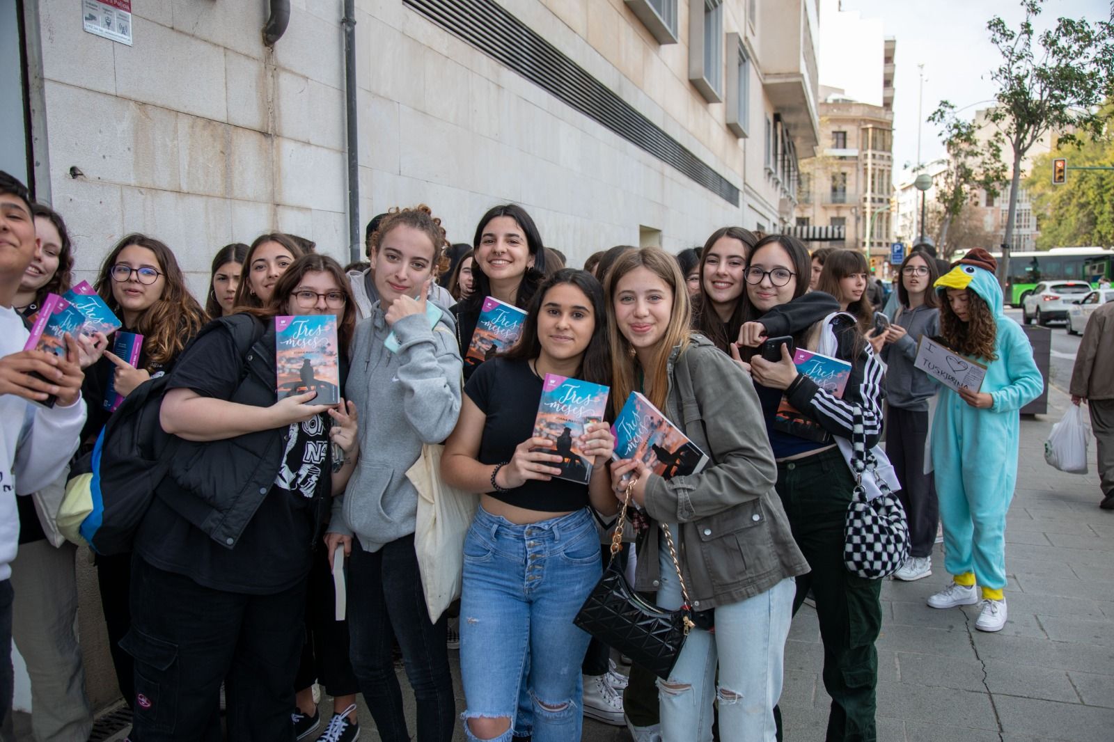 Firma de libros de Joana Marcús en Palma