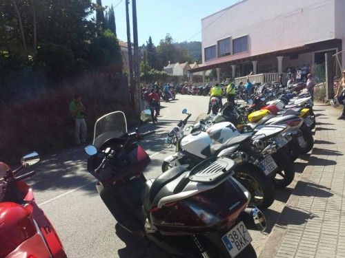 Moaña y el mundo del motor acompañan a Dani Rivas en su funeral