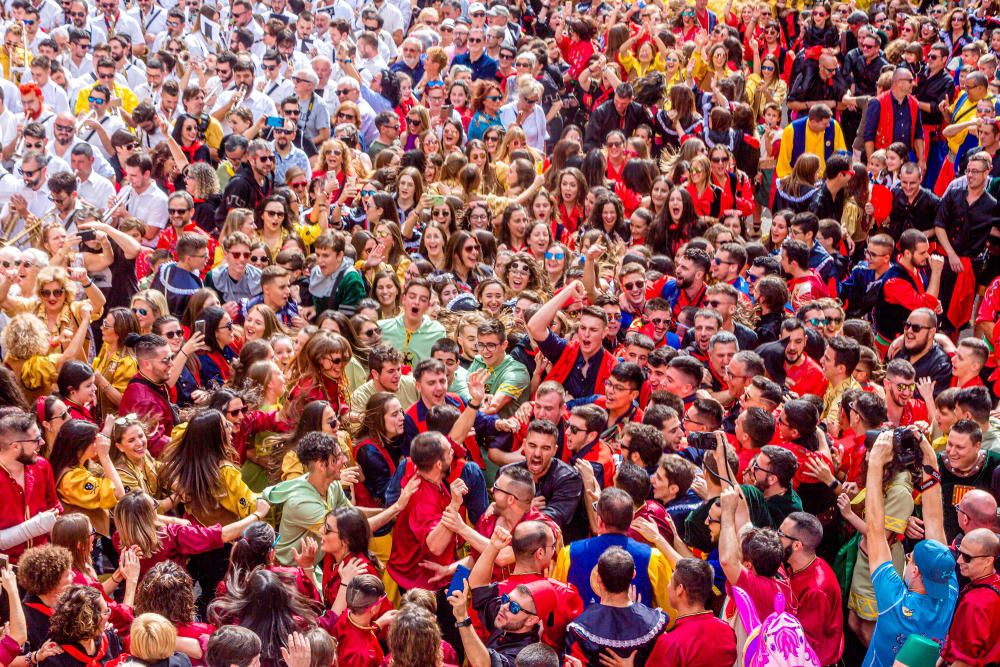 L''Arrancà abre las fiestas de Moros y Cristianos en Callosa d''En Sarrià