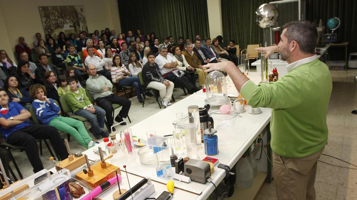 Olimpiada de las Matemáticas en el Centro de Ciencia Principia en 2012