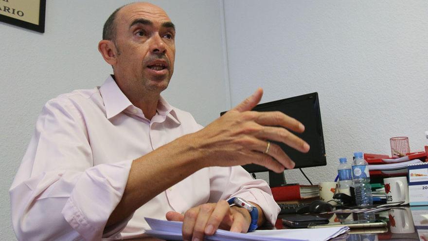 Eduardo Zorrilla, portavoz municipal de Málaga para la Gente, en su despacho.