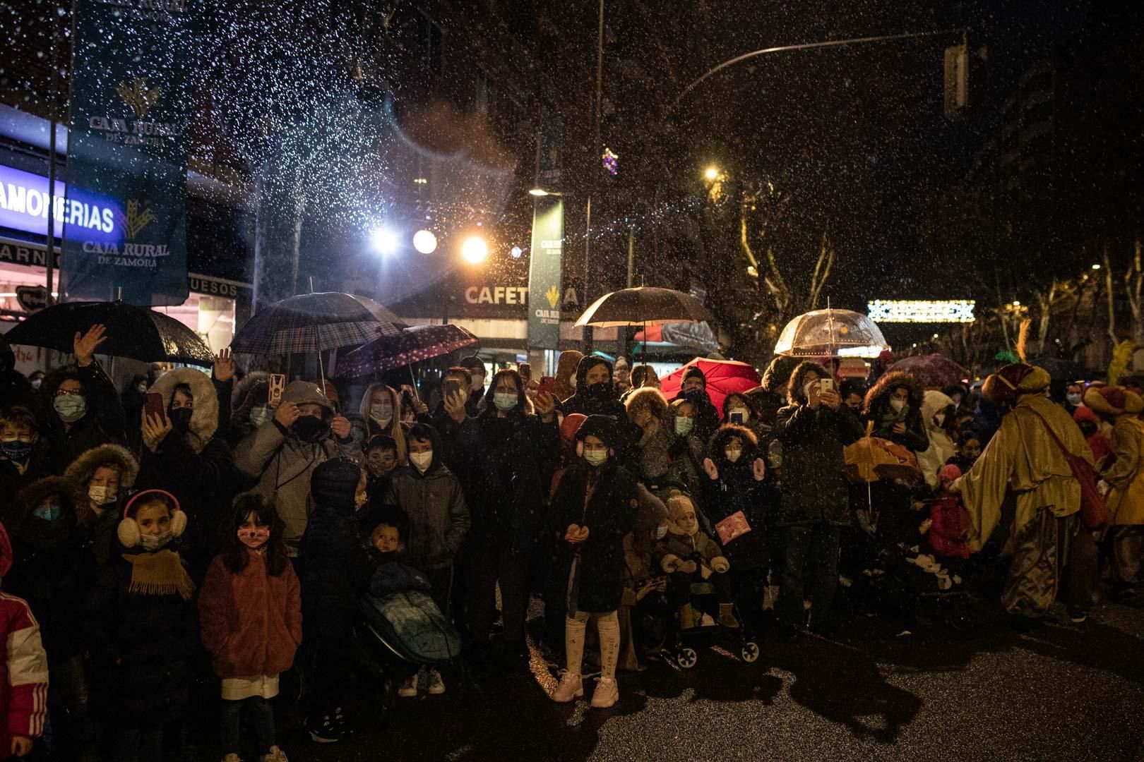 GALERÍA | Las mejores imágenes de la cabalgata de los Reyes Magos