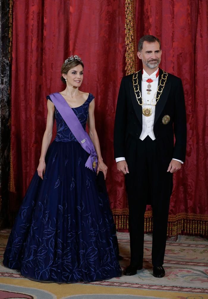 Letizia Ortiz estrena vestido de Felipe Varela
