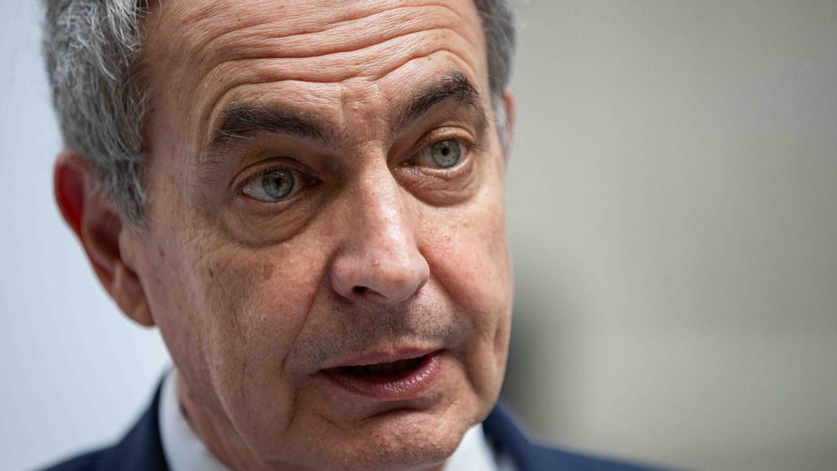 ACTOS PAPA | Zapatero no acudirá a los actos del Papa a los que está invitado: declina ir al Palacio Real y al Congreso