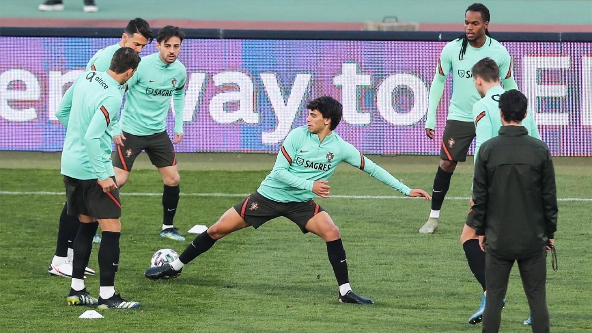 Joao Félix, durante un entrenamiento con Portugal