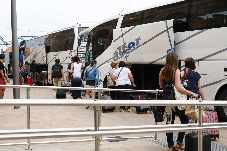 Decenas de viajeros del Alvia a Galicia