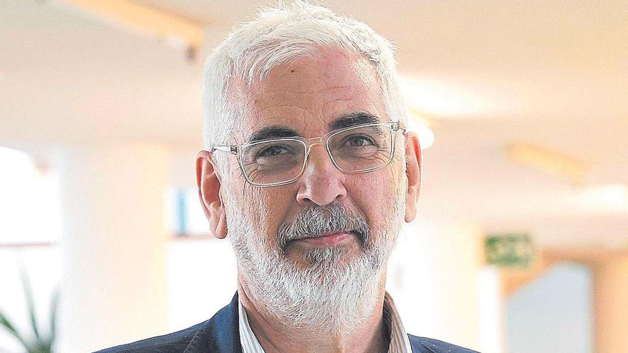 Elias Feijó, decano de Filoloxía da USC: «Filoloxía estivo na vangarda en máis dunha ocasión e atenta ao seu papel social»