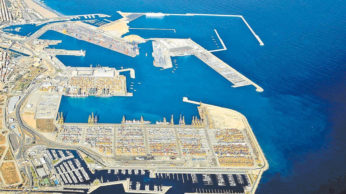 Els experts discrepen sobre l’impacte de l’ampliació del port de València