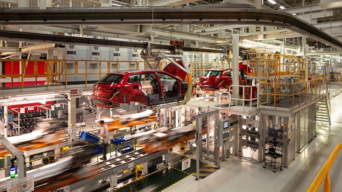 La producción de coches eléctricos en España creció un 54,7% en seis meses