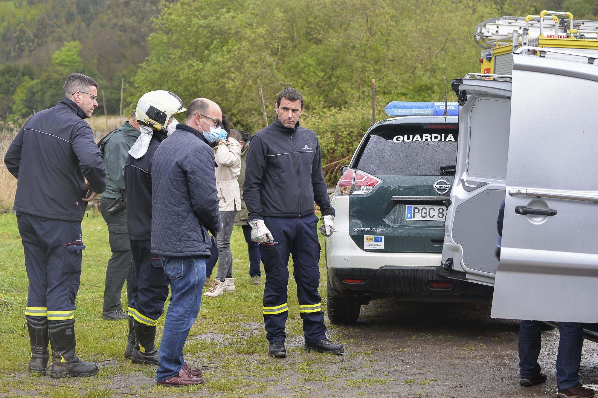 En imágenes: hallan flotando en el río Nalón el cadáver de la mujer de Pravia desaparecida en marzo