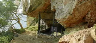 Sa Cova des vi y el erudito de la sotana