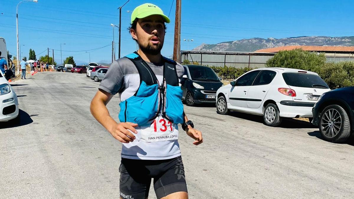 Iván Penalba, en carrera en la Spartathlon