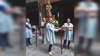 Los autos locos y una exhibición taurina impulsan la renovación de la fiesta de San Cristòfol en Morella