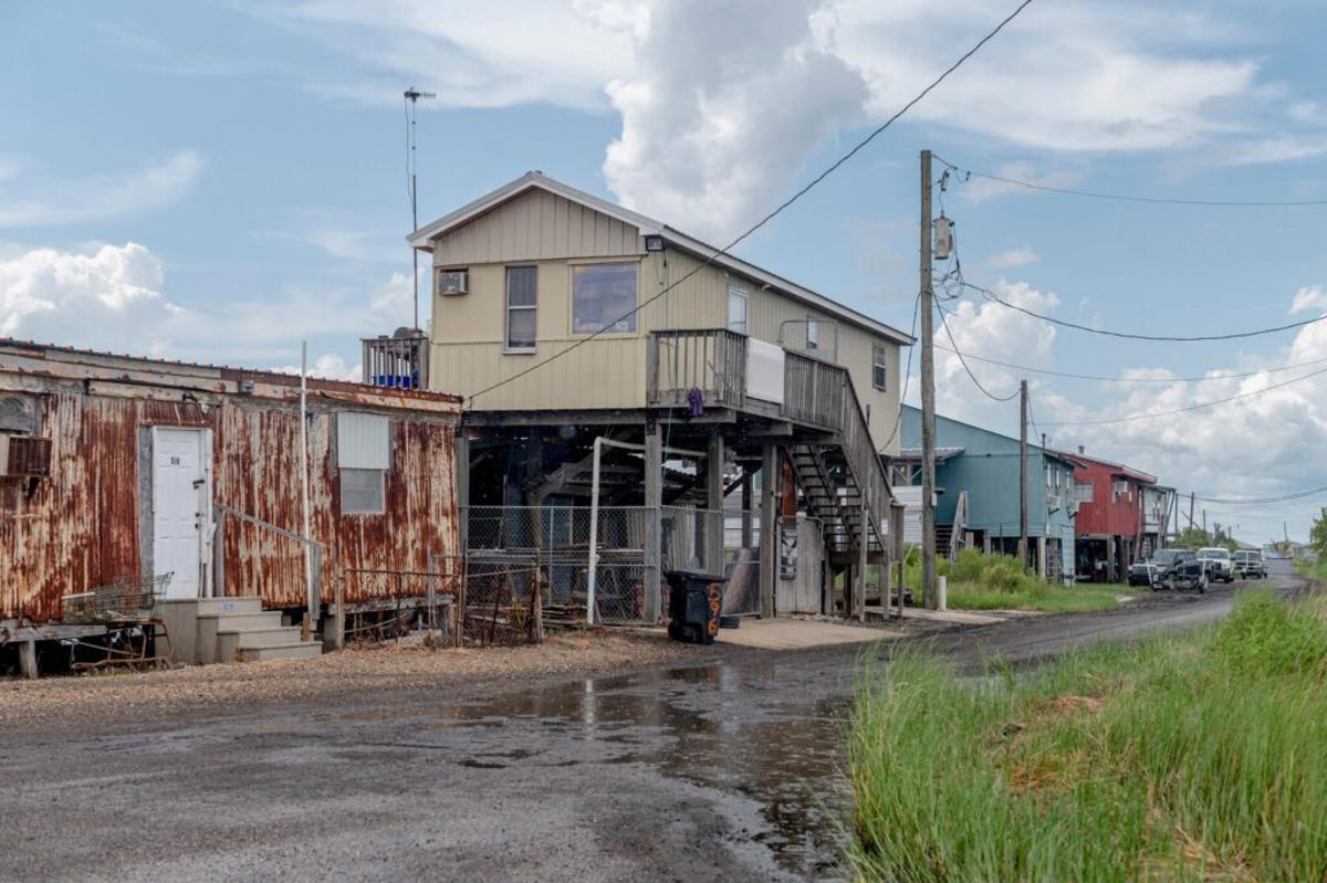 La dramática historia de la isla que se ahoga